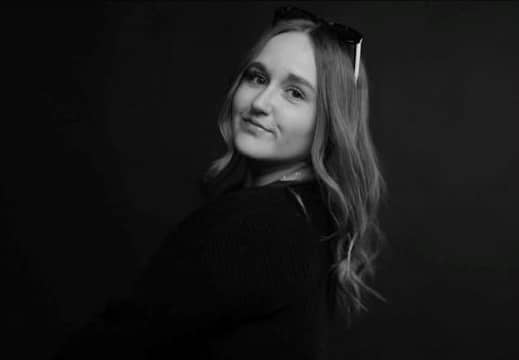 profil-carre profil-carre